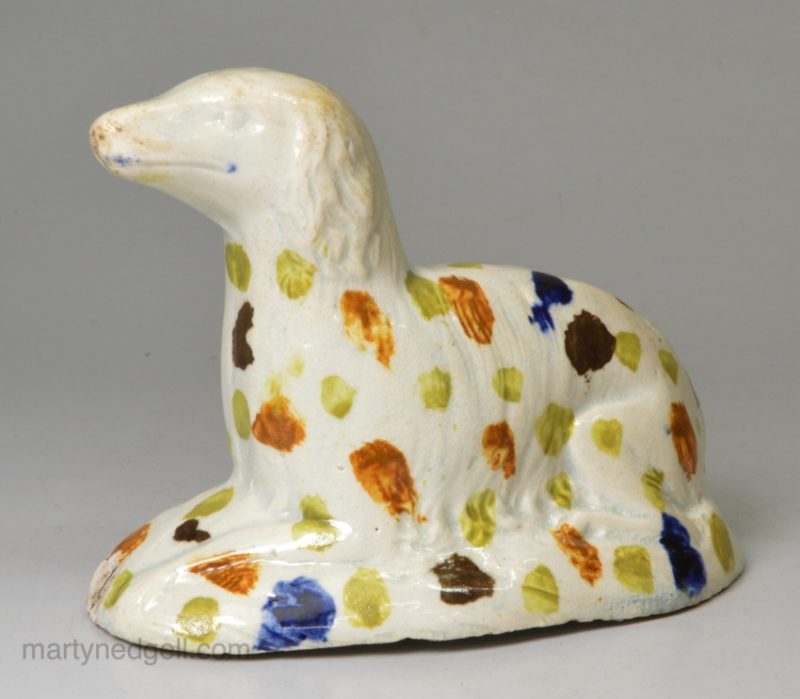 Pearlware pottery setter painted under the glaze, circa 1800