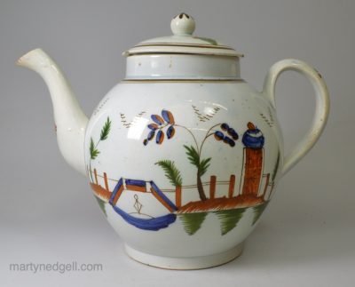 Prattware pottery teapot, circa 1810