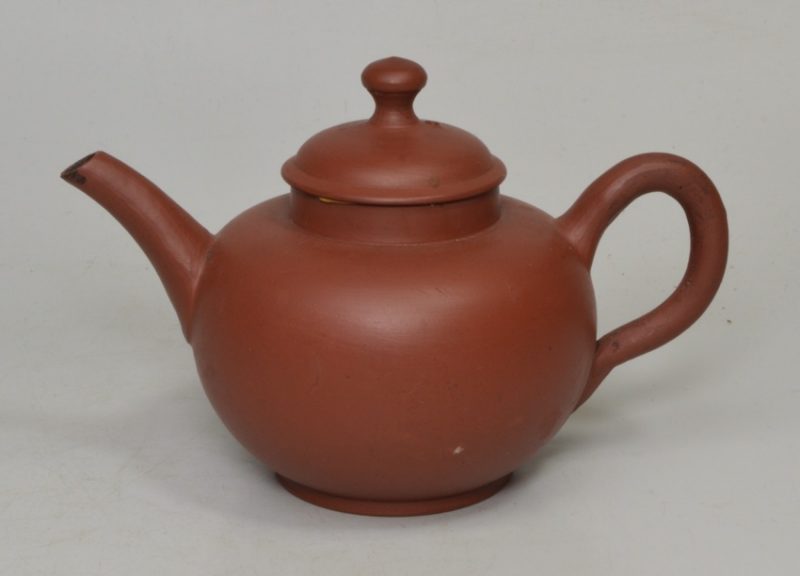 Small Staffordshire red stoneware teapot, circa 1760