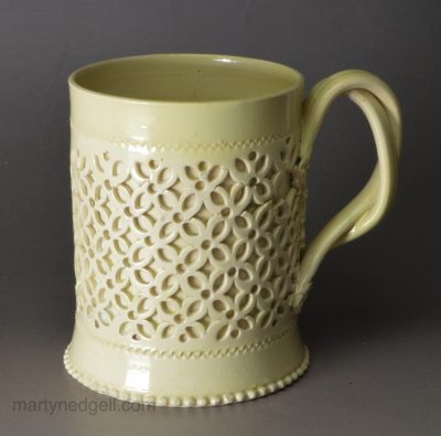 Creamware pottery recalculated mug, circa 1775