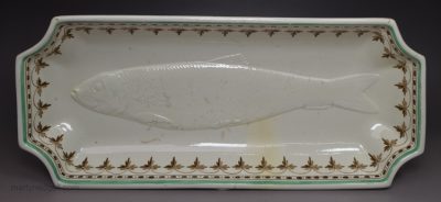 Wedgwood creamware pottery tray moulded with a fish, circa 1790