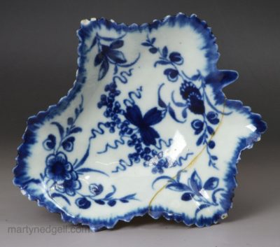 Worcester porcelain pickle dish, circa 1770