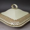 Wedgwood creamware pottery vegetable tureen & cover, circa 1800