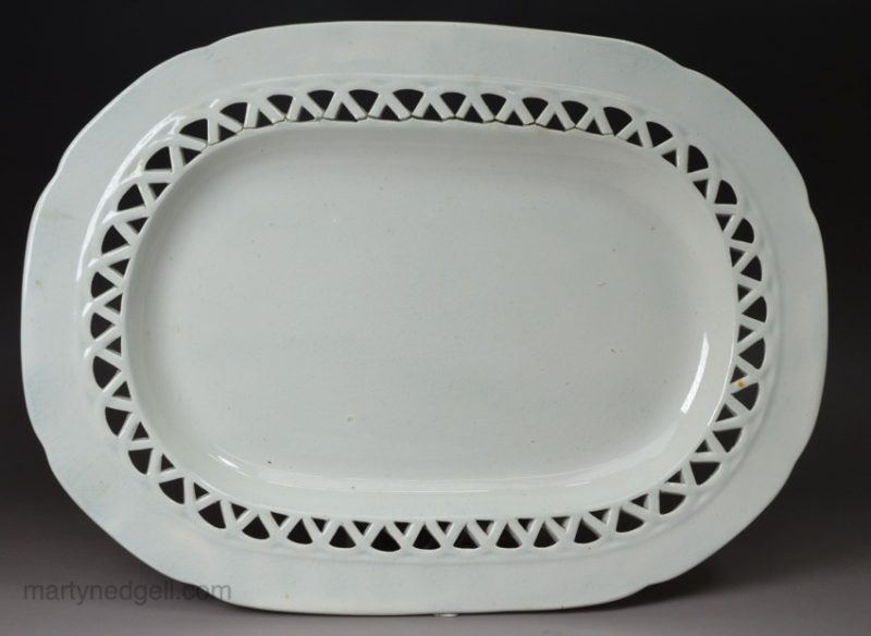 Small pearlware pottery pierced platter, circa 1800