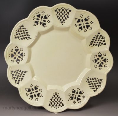 Creamware pottery pierced plate, circa 1780