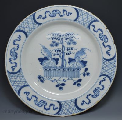 Liverpool delft charger painted in blue, circa 1760