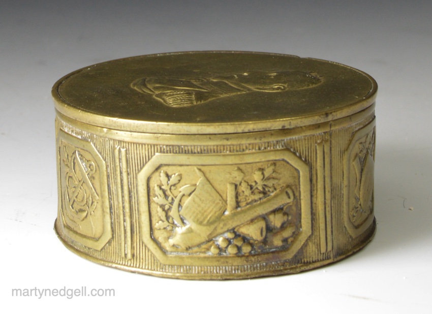 American press brass snuff box 'Commodore Decatur 1816'