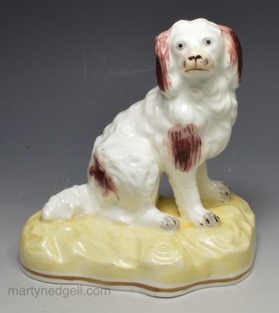 Porcelain Alcock figure of a spaniel, circa 1830