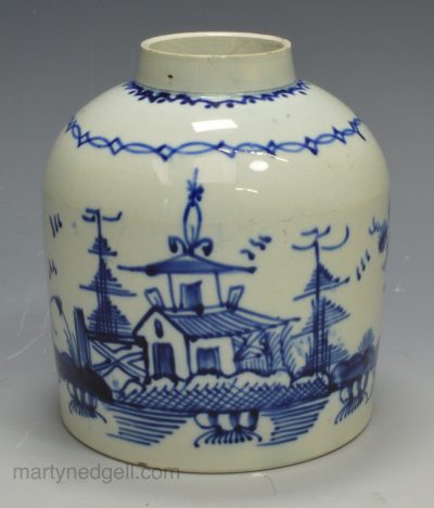 Pearlware pottery tea canister decorated in blue, circa 1800