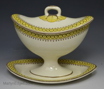 Creamware pottery tureen, circa 1800
