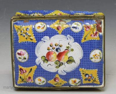 Bilston enamel snuff box, circa 1780