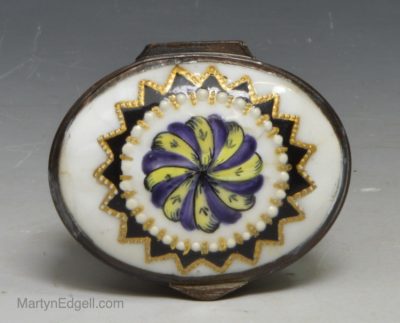 Bilston enamel patch box decorated with colours under the glaze, circa 1780